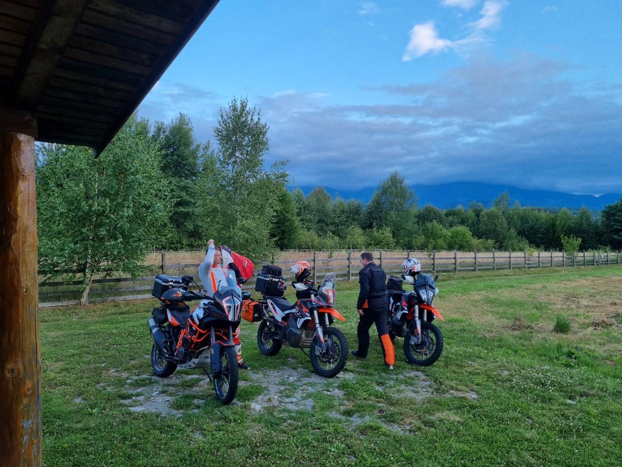Musketeers Cabin Felsőporumbák Kültér fotó