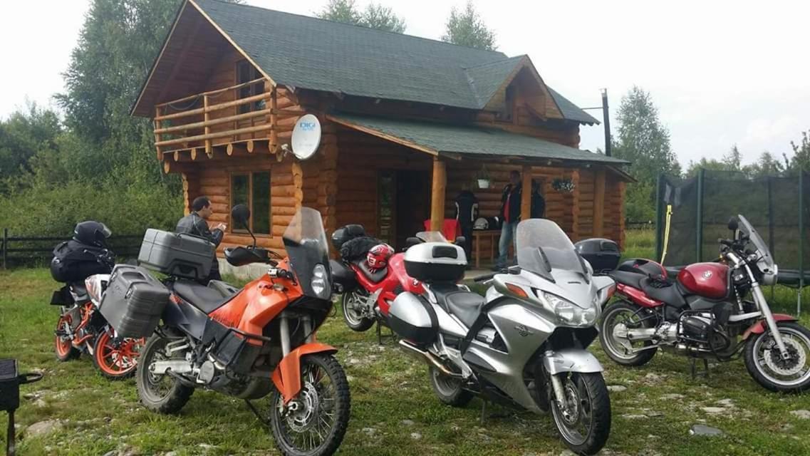 Musketeers Cabin Felsőporumbák Kültér fotó